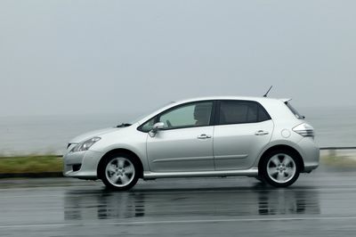 Áttekintés Toyota penge Master (BMW) Áttekintés toyota penge mester
