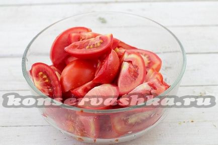 Огірки з помідорами, мариновані на зиму рецепт з оцтом