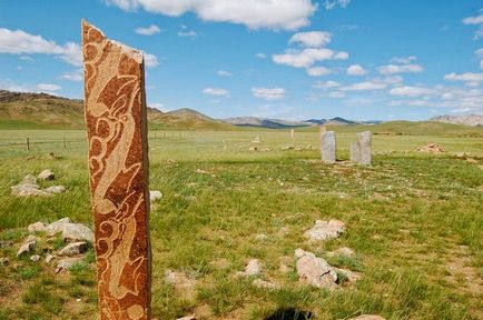 Deer Stones - Atracții antice în stepele mongole