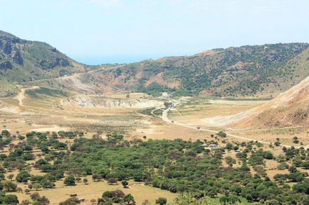 Nisiros insula vulcan, atractii turistice, fotografie