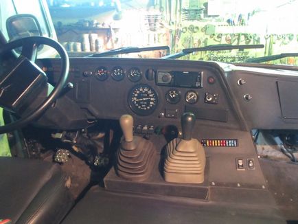 Panel Oise kezek - UAZ Patriot tuning érdekes fejlesztések (kéz) Panel Oise kezek - UAZ Patriot tuning érdekes fejlesztést