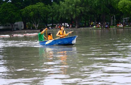 Parcul și piața Chatuchak din Bangkok, viața post-rusă din Asia