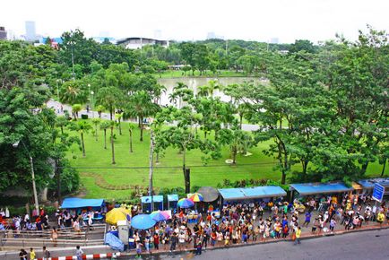 Parcul și piața Chatuchak din Bangkok, viața post-rusă din Asia