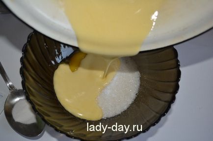 Húsvéti sütemény recept élesztő nélkül, egyszerű receptek képekkel