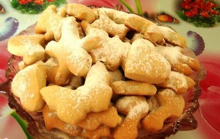 Cookie-kat a sóoldat uborka, paradicsom, margarin és csak sovány