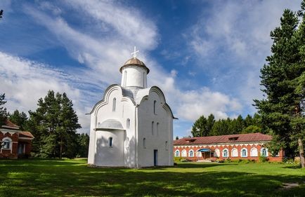 Peryn Chapel, Novgorod