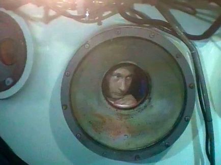 Чому на підводних човнах немає ілюмінаторів