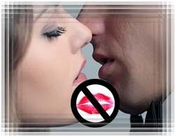 Чому не можна цілуватися з хлопцем в губи