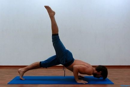 Pregătirea pentru scorpion (urdhwaikapada vrishikasana), yoga, slavyoga