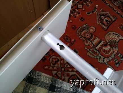 Rafturi din pvc în baie, DIY pe