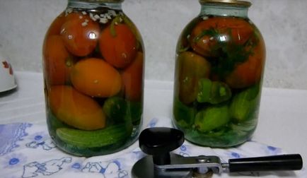 Tomate cu busuioc conservate pentru iarnă, dacă este posibil să se pună pentru castraveți ce să adăugați la rețetă