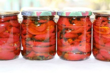 Tomate cu busuioc conservate pentru iarnă, dacă este posibil să se pună pentru castraveți ce să adăugați la rețetă