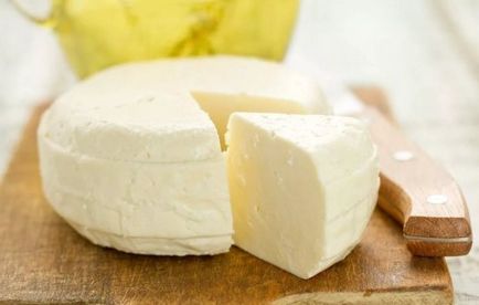 Rețetă pas cu pas pentru brânză de casă, secretele alegerii ingredientelor și