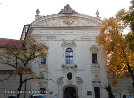 Praga Manastirea Strahov - obiecte ale manastirii si cum se ajunge acolo