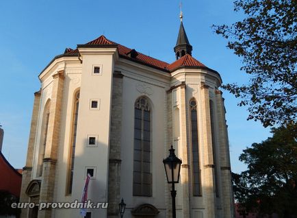 Praga Manastirea Strahov - obiecte ale manastirii si cum se ajunge acolo