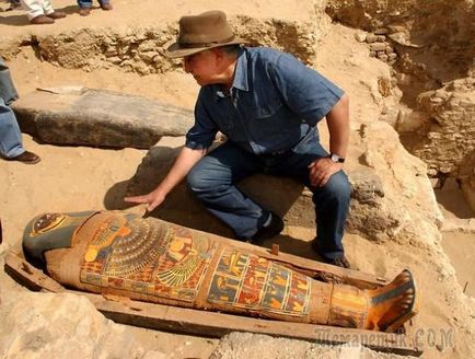 Gondolatok a halál utáni élet az ókori Egyiptomban, a fáraók építették a piramisokat, hogy miért és hogyan lehet bejutni a világon