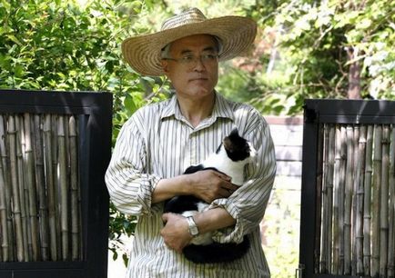 Президент мун дже ін і його любов до тварин, yesasia