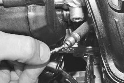 Ellenőrizze a nyomást a motor üzemanyag-ellátó rendszer - áramellátó rendszer - Lada autók (VAZ) -