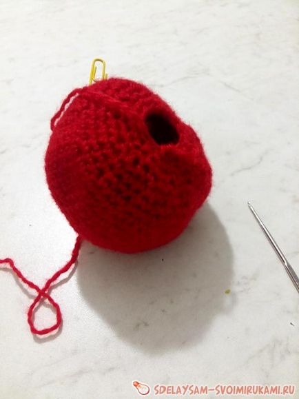 Bird Amigurumat din păsări furioase, clasă de masterat cu mâinile lor