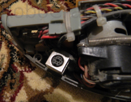 Dezasamblam aspiratorul robot irobot roomba sage 4110 (multe fotografii)