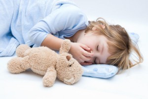 Copilul mănâncă dinți noaptea - stomatologie pentru copii stomatologie julia