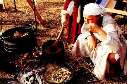 Rețeta de gătit o tocană de legume cu carne de curcan