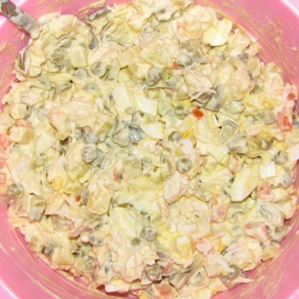Salata de ciuperci de mazare de pui