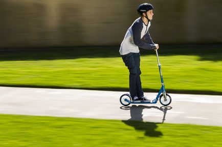 Scooter sport, jucărie sau mod de transport