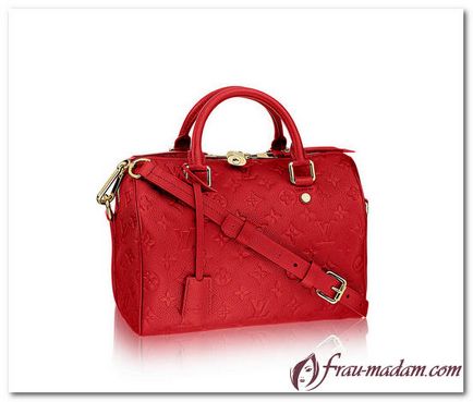 З чим можна носити червону дамську сумку або сумочку (фото)