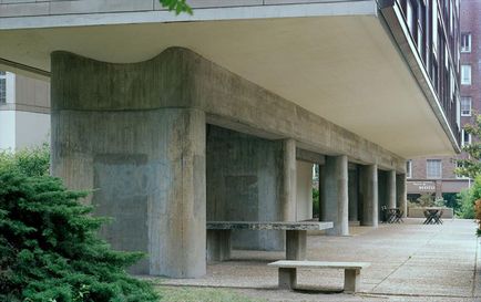 Pavilionul elvețian într-un campus internațional (pavillon suisse, cité internationale