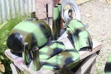 Сміється гієна (фарбування) - мотоцикл мінськ