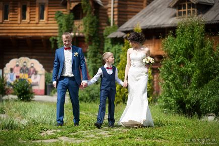 Esküvői júniusban fotó június esküvői fotós Alexei Chernyshev