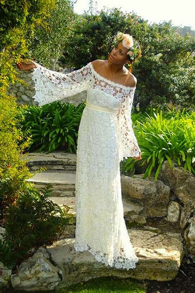 Rochie de mireasa in stilul Boho - naturalete si armonie a imaginii