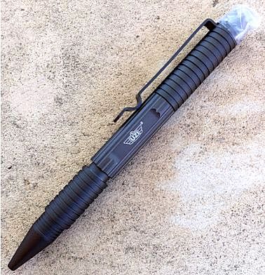 Tactical pen uzi, edc - lucruri pe care le purtăm cu noi