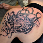 Tattoo de caracatiță (fotografie)