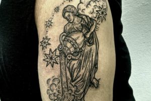 Vízöntő tattoo kép - konstelláció a férfi és női tetoválás Yurets szívében tölgy (tetoválás) Photo Aquarius tetoválás - a konstelláció a férfi és női tetoválás Yurets szívében tölgy