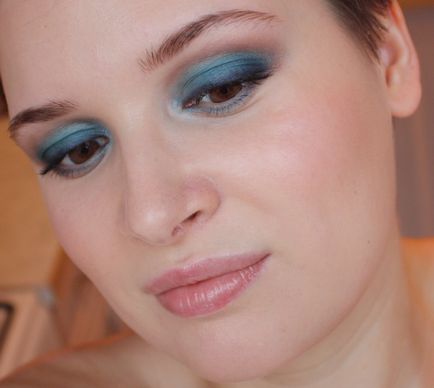 Árnyék Avon true color izzás kékeszöld - svochti és azokat, Elia Csaba (igaz) Shadows Avon true color izzás kékeszöld - svochti és smink velük, Elia Csaba