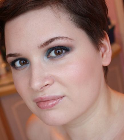 Árnyék Avon true color izzás kékeszöld - svochti és azokat, Elia Csaba (Avon) Shadows Avon true color izzás kékeszöld - svochti és smink velük, Elia Csaba