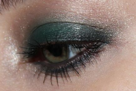 Eyeshadow yves saint laurent ombre solo durată strălucire netedă umbra ochi №05 ardezie verde -