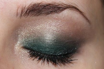 Eyeshadow yves saint laurent ombre solo durată strălucire netedă umbra ochi №05 ardezie verde -