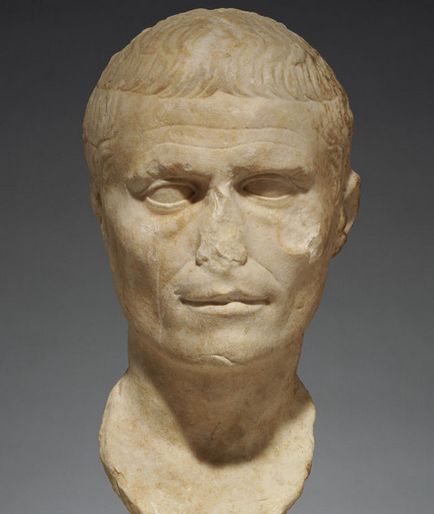 Trei mituri despre Iulius Cezar