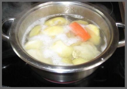 Тушкована картопля з тушонкою рецепти приготування в каструлі і мультиварці з фото, ls