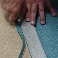 Montarea covorului cu mâinile tale