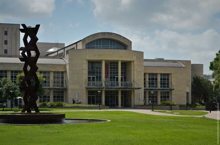 Universitatea din Houston, știri foto