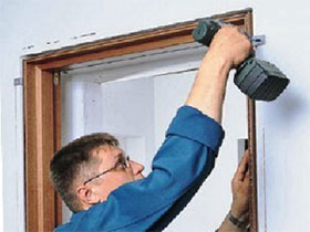 Instalarea ușii și a metodelor de asamblare a ușilor, balamale