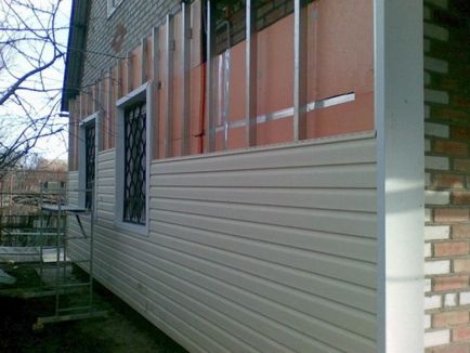 Încălzirea unei case din cărămidă în exterior cu polistiren expandat sub siding
