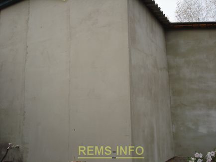 Утеплення проблемної стіни з вирівнюванням поверхні