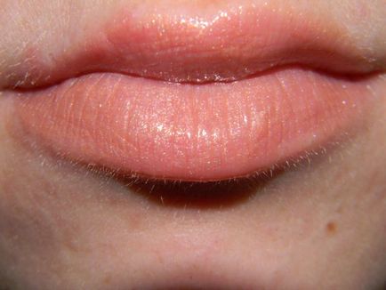 Зволожуючий блиск для губ spf15 terracotta gloss (відтінок № 01 sable) від guerlain - відгуки, фото і