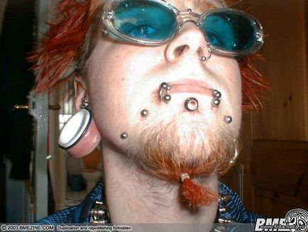 Horror de piercing (fotografie)