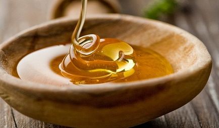 Вана с мед в домашни условия - най-добрите рецепти